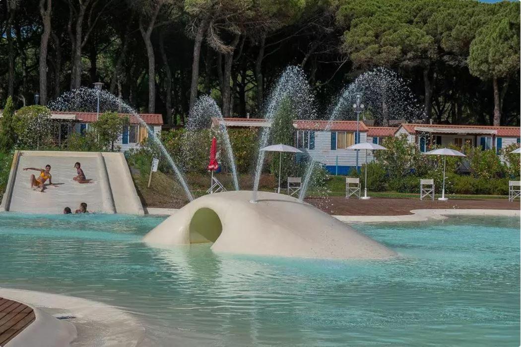 Vacanceselect Mobil Homes - Camping Pineta Sul Mare Camping Village チェゼナーティコ エクステリア 写真
