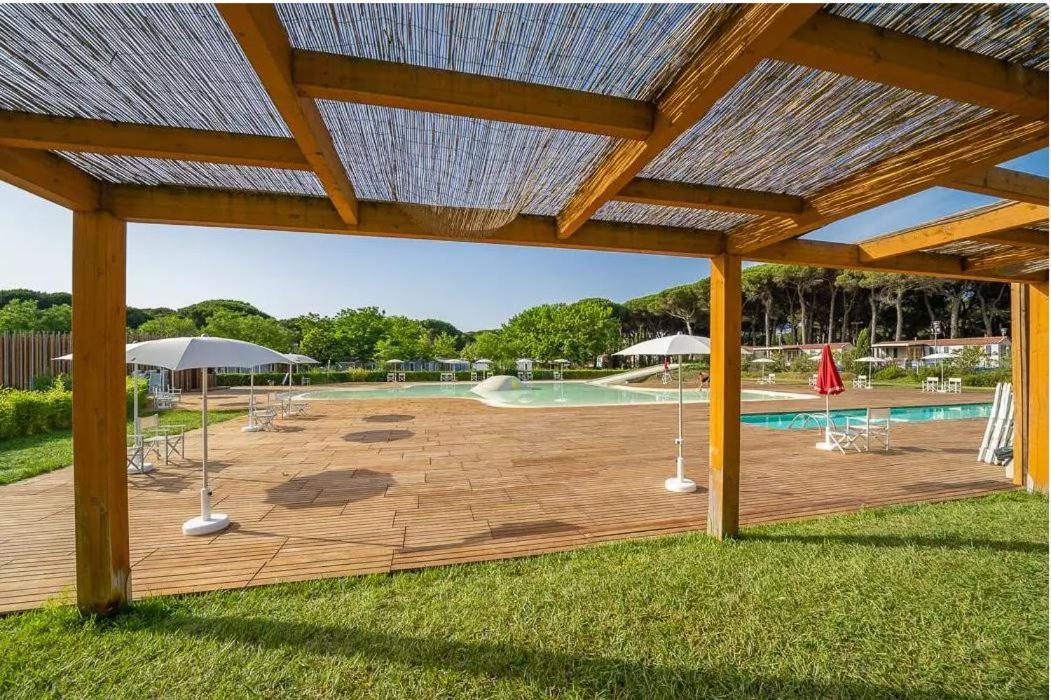 Vacanceselect Mobil Homes - Camping Pineta Sul Mare Camping Village チェゼナーティコ エクステリア 写真