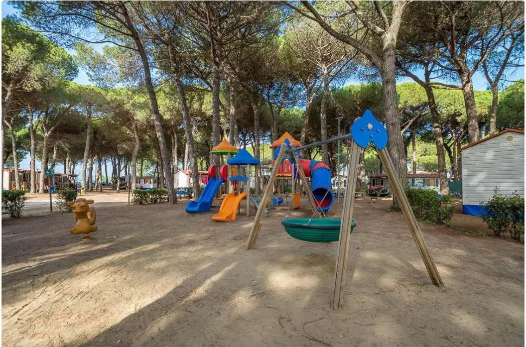 Vacanceselect Mobil Homes - Camping Pineta Sul Mare Camping Village チェゼナーティコ エクステリア 写真